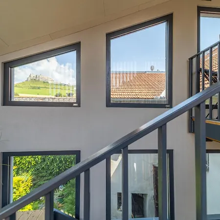 Апартаменты Castle - Center