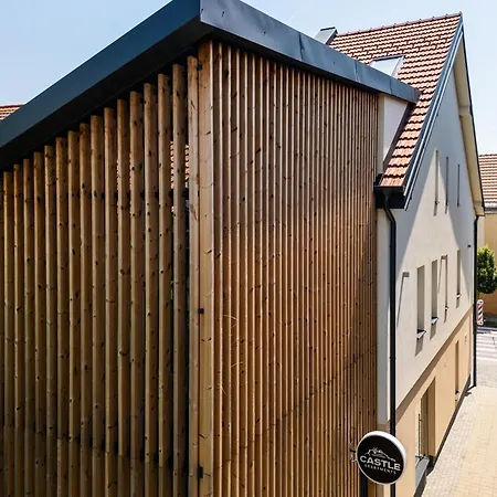 Castle - Center 公寓 *