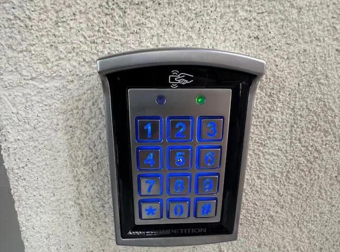 아파트 Castle - Center *